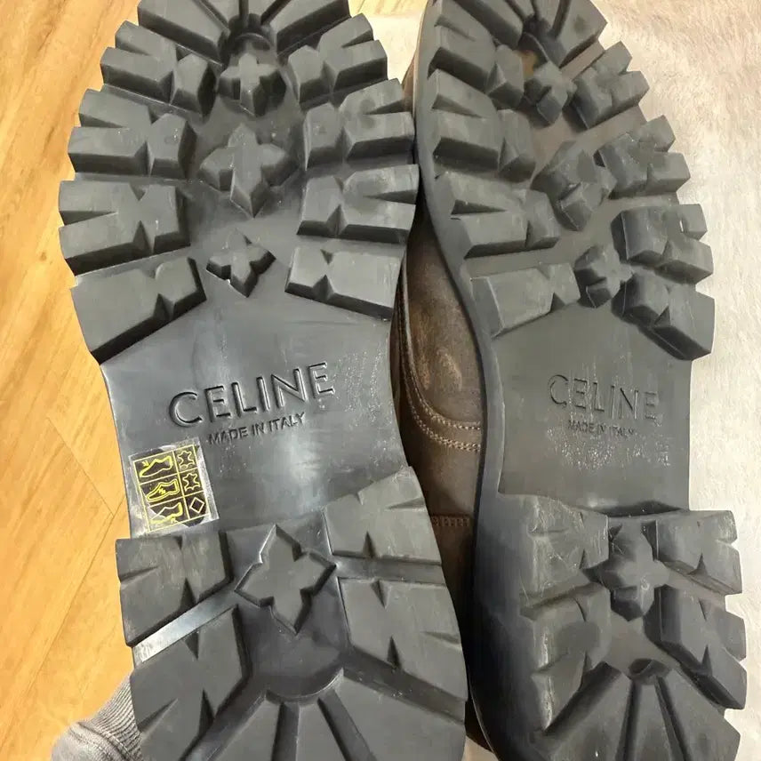 [BUNJANG] Celine Triomphe Margaret Waxed Derby Shoes / 셀린느 트리오페 마거릿 왁스드 더비 43