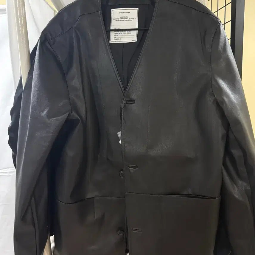 [BUNJANG] Beslow Collarless Leather Jacket Black M / 비슬로우 COLLARLESS JACKET LEATHER BLACK M 사