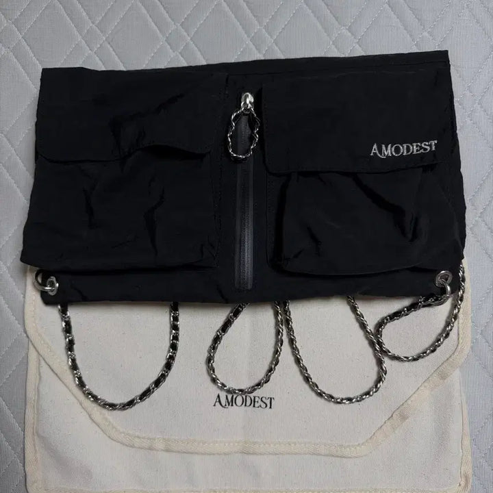 [BUNJANG] Modest Mood Backpack Black / 모데스트무드 백팩 블랙 (더스트백 포함)