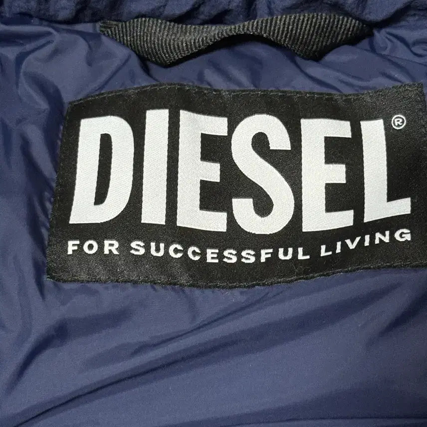 [BUNJANG] Diesel Padded Vest Navy / 디젤 패딩조끼 네이비