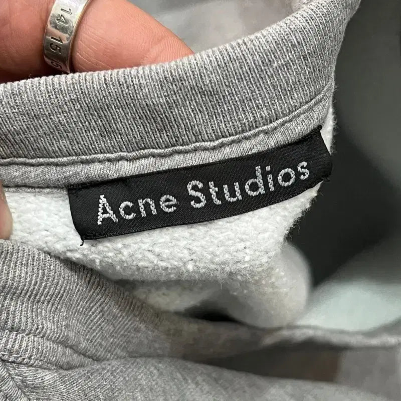 [BUNJANG] Acne Studios Logo Sweatshirt / 아크네스튜디오 로고 맨투맨 y15694