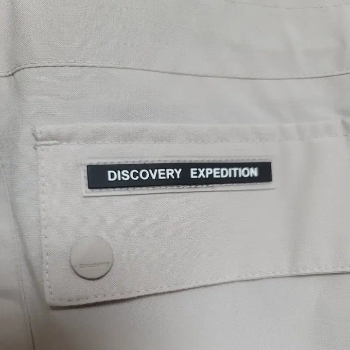 [BUNJANG] Discovery Expedition Beige Jacket (Size 95) / 디스커버리 익스페디션 베이지색 자켓.95