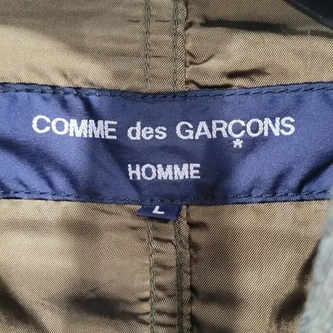 [SOLD OUT] 꼼데가르송 옴므 카키 울 퍼커링 자켓 L