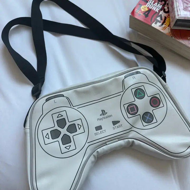 [BUNJANG] Subculture Console Bag / 플레이스테이션 플스 가방 서브컬쳐 섭컬 중성계 콘솔 사이버코어