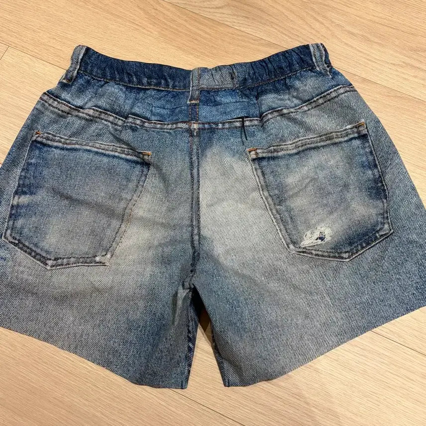 [BUNJANG] Satisfy Digital Denim L / satisfy 새티스파이 디지털 데님 L