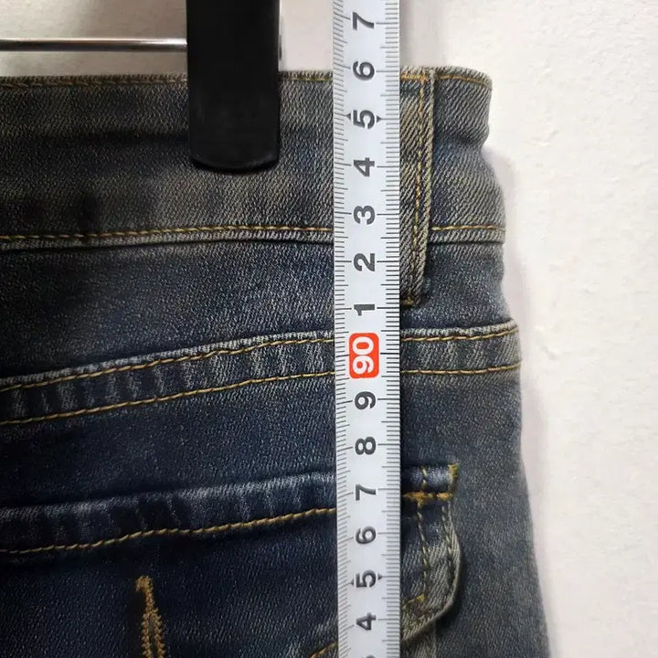 [BUNJANG] SHINe Vintage Washed Denim Bootcut Jeans / SHINe 빈티지 워싱 데님 부츠컷 여성 S