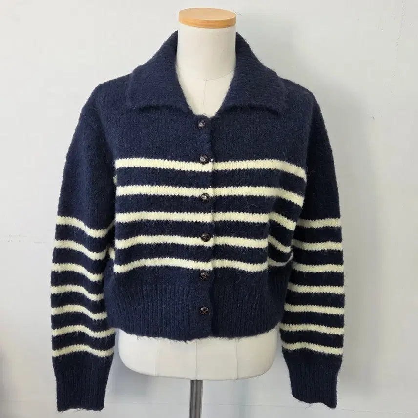 [SOLD OUT] 빈티지 만원샵 DENALI 카라 니트 가디건