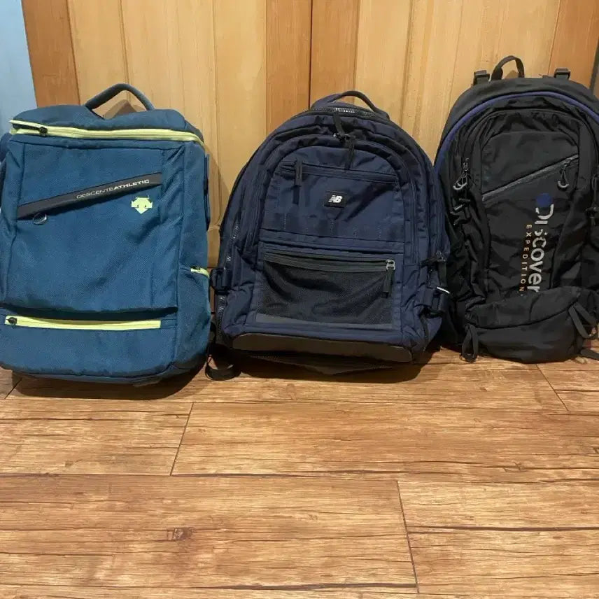 [BUNJANG] Various Brands Backpack Bundle / 디스커버리/뉴발란스/데상트 백팩