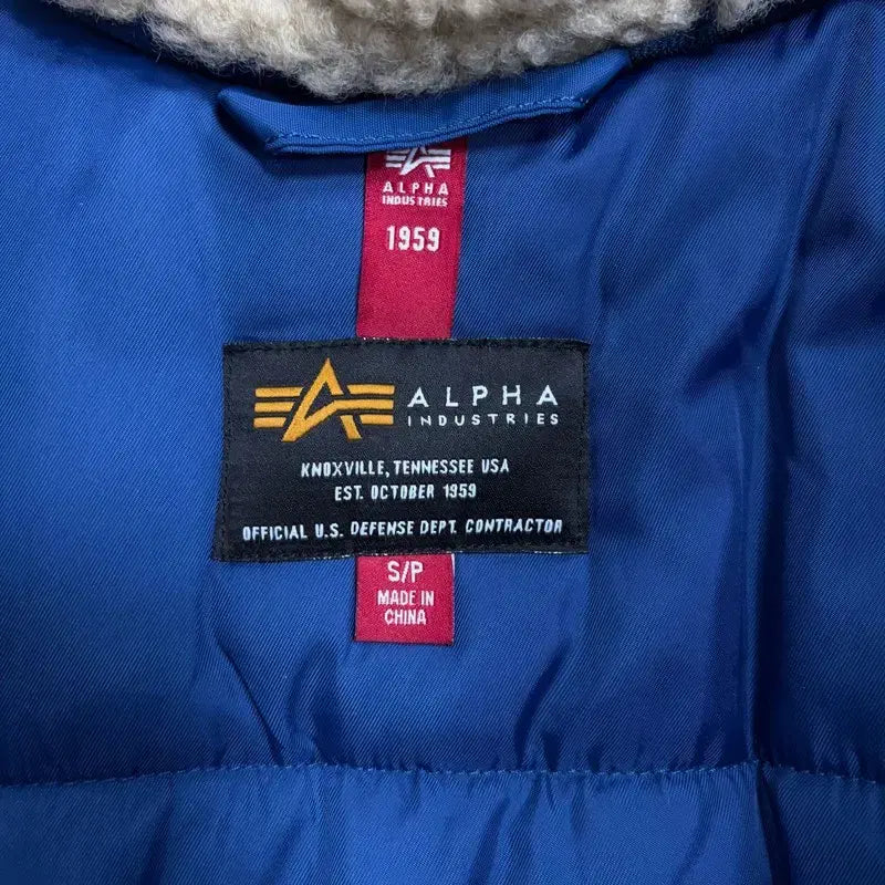 [BUNJANG] Alpha Industries Nylon Work Padded Jacket / 알파인더스트리 나일론 워크 패딩 v1585