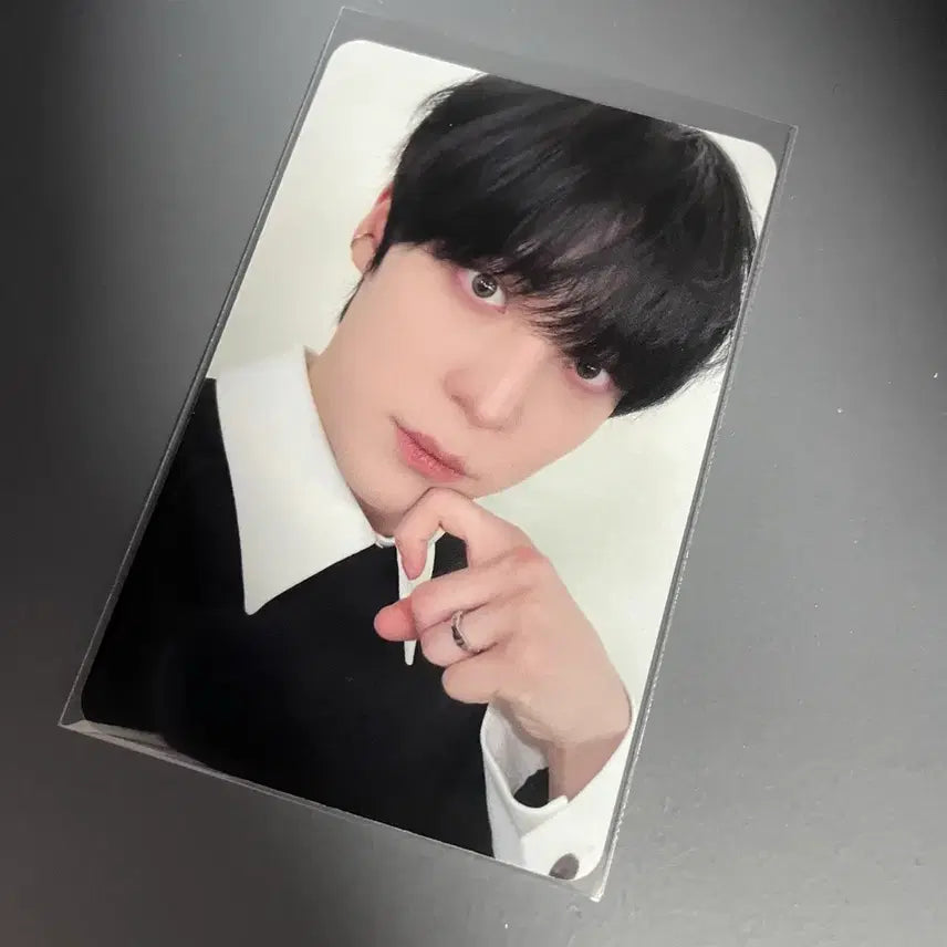 [BUNJANG] ATEEZ Yunho Mini Record Platform Photocard / 에이티즈 윤호 미니레코드 플랫폼 포카