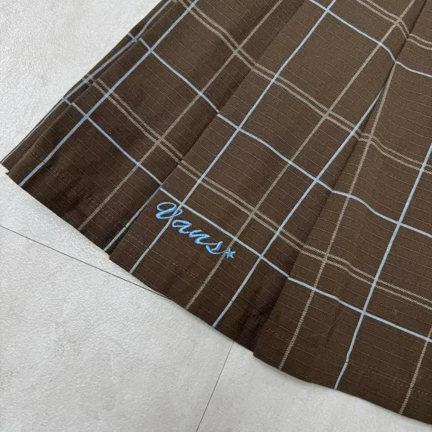 [BUNJANG] Vans Brown Check Pleated Skirt M (Made in Japan) / 
