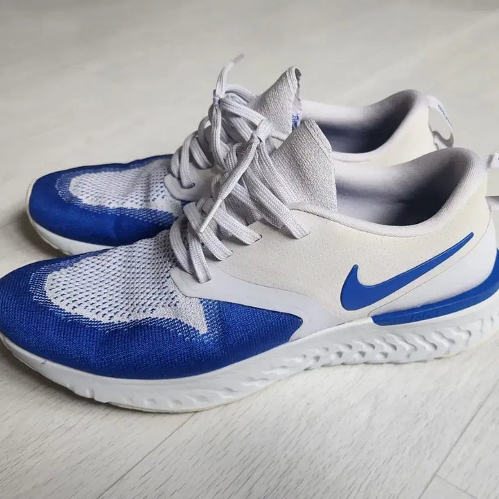 [BUNJANG] Nike Odyssey React Flyknit 2 Sneakers / 나이키 스니커즈