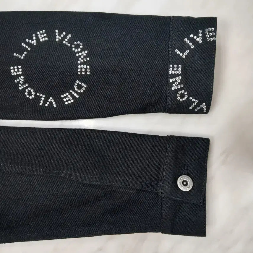 [BUNJANG] VLONE Denim Jacket L / [남녀공용] VLONE 브이론 블랙 스톤장식 데님 자켓 L 발망 아미리