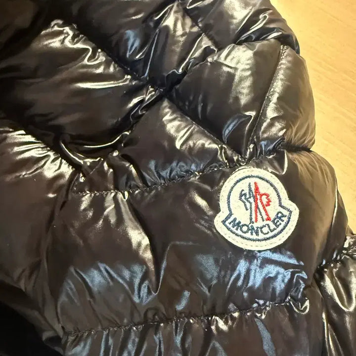 [BUNJANG] Moncler Lightweight Padded Jacket / 몽클레어 경량패딩 제니st