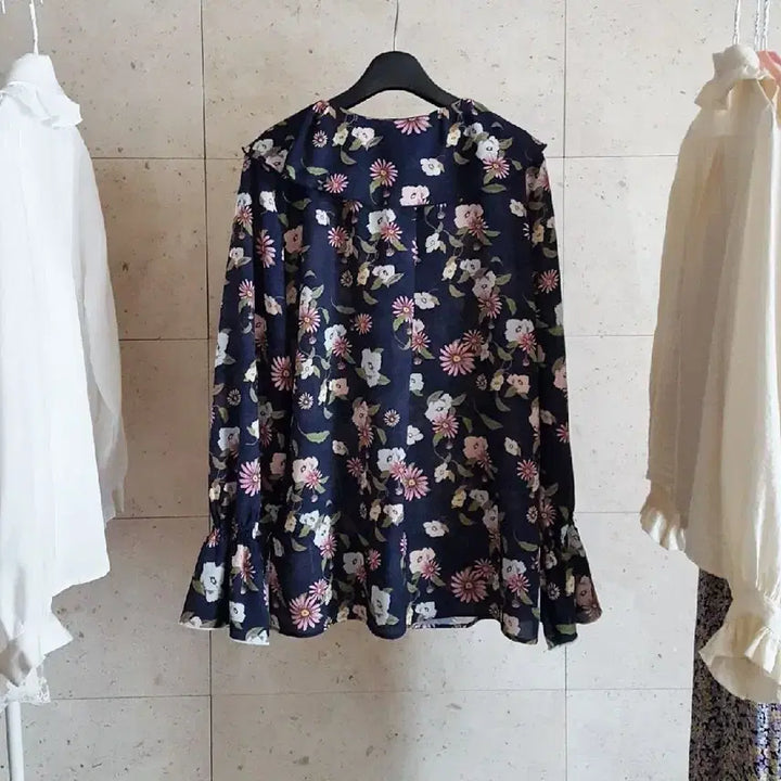 [BUNJANG] DEW E L Floral Chiffon Blouse / 듀엘 블라우스 프릴 플라워 쉬폰