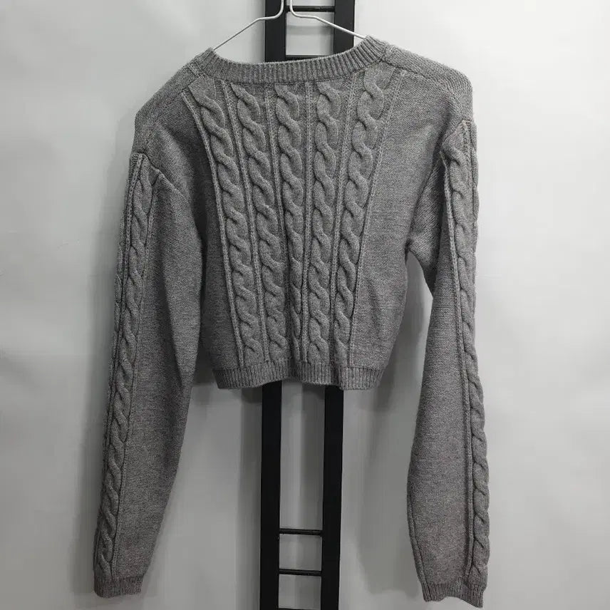 [BUNJANG] Rola Rola Cable Knit Cardigan Gray / 로라로라 가디건 꽈베기 니트 케이블 스웨터 크롭 그레이 f