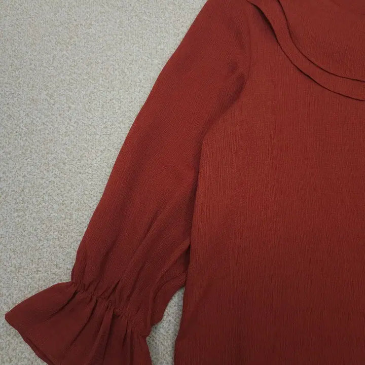 [BUNJANG] Miso Blouse - Frill Collar - Brick - S / (S)미쏘 여성 블라우스 프릴 카라 7부 W2452