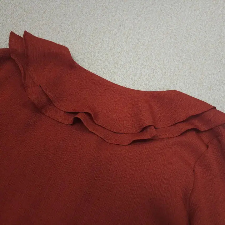 [BUNJANG] Miso Blouse - Frill Collar - Brick - S / (S)미쏘 여성 블라우스 프릴 카라 7부 W2452