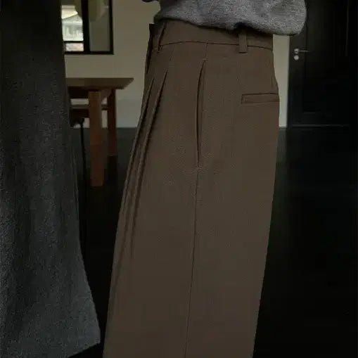 [BUNJANG] Kinda Beige Pinstuck Slacks (Moccha Brown, Long Version, Size L) / 킨다베이지 핀턱 슬랙스(모카브라운, 롱버전/L)