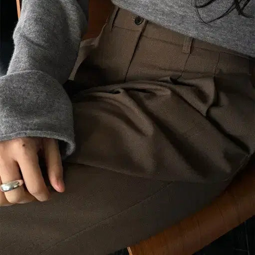 [BUNJANG] Kinda Beige Pinstuck Slacks (Moccha Brown, Long Version, Size L) / 킨다베이지 핀턱 슬랙스(모카브라운, 롱버전/L)