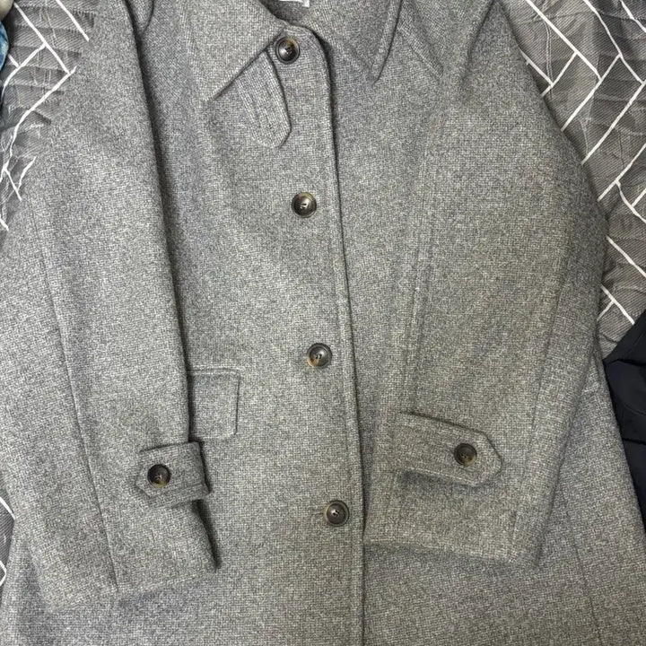 [BUNJANG] Mee-ssi Stand Collar Half Coat - Gray / 미쏘 스탠카라 하프코트 그레이