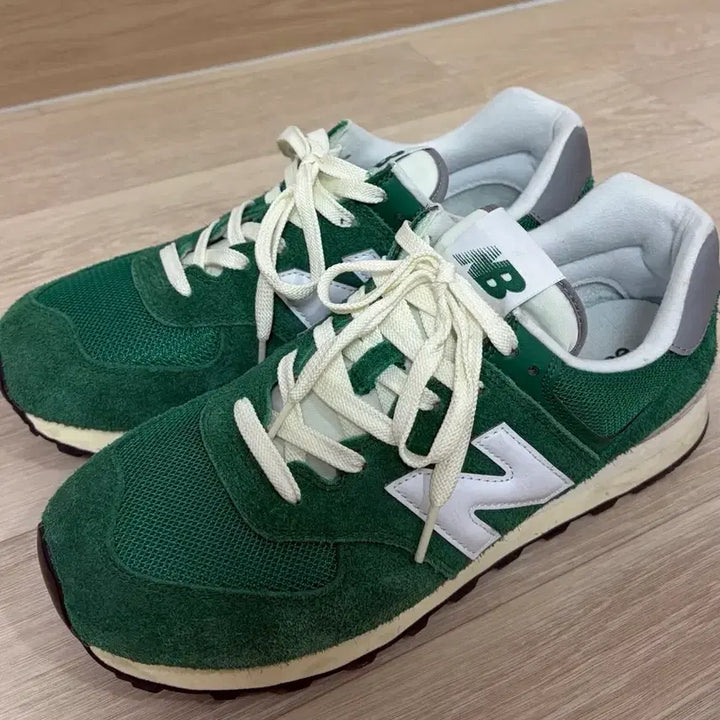 [SOLD OUT] 뉴발란스 574 헤리티지 그린 275