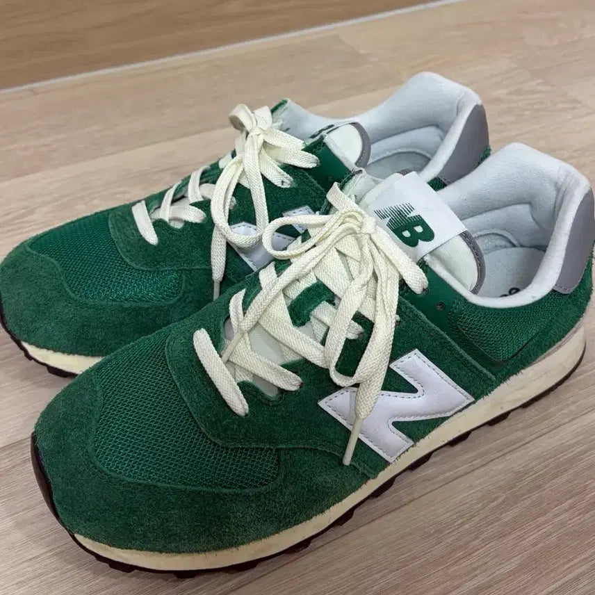 [SOLD OUT] 뉴발란스 574 헤리티지 그린 275