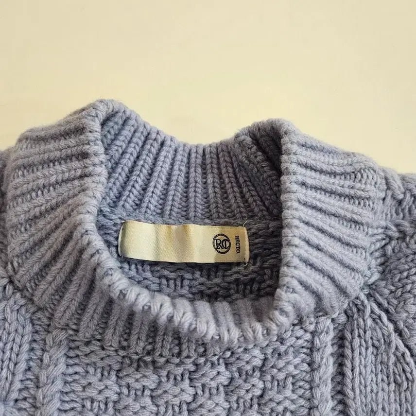 [BUNJANG] RECTO Cable Knit Blue / 렉토 케이블 니트 블루
