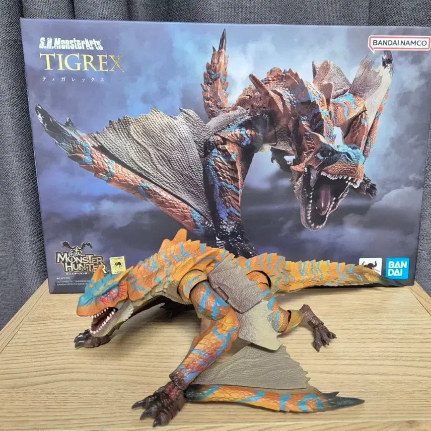 [BUNJANG] MonsterArts Tigrex Figure / 몬스터아츠 티가렉스