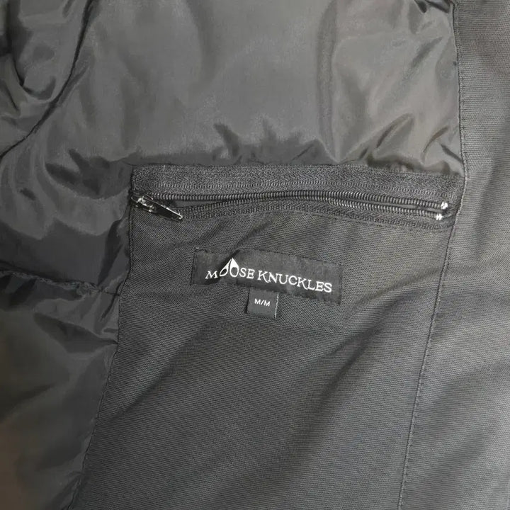 [BUNJANG] Moose Knuckles Black Padded Jacket M / 무스너클 스틸링 화이트퍼 블랙패딩M 저렴히 팝니다