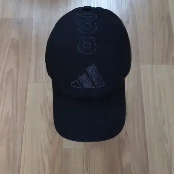 [BUNJANG] Adidas Suede Ball Cap / 아디다스 스웨이드 볼캡 매장정품
