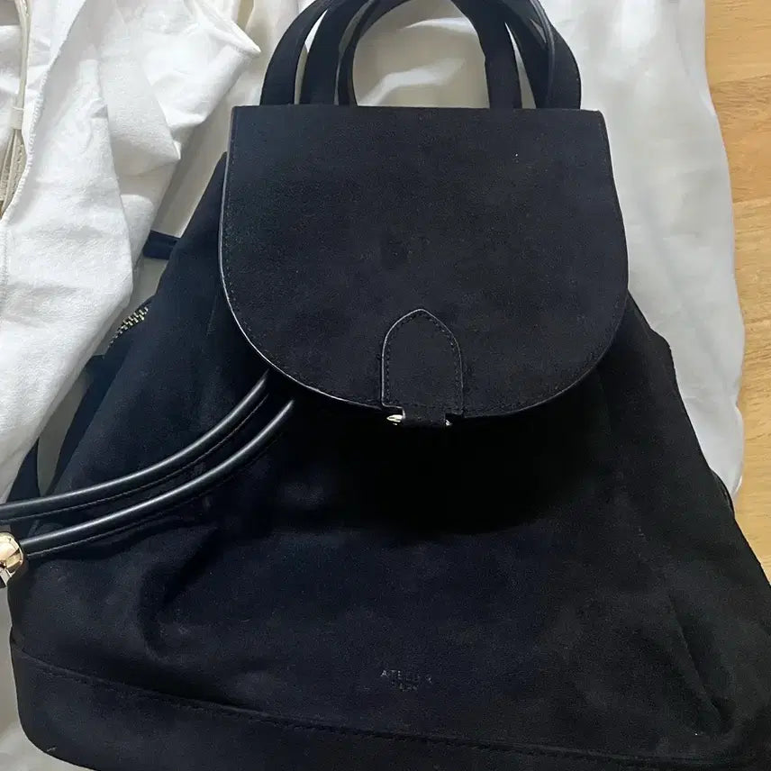 [BUNJANG] Atelier Park Claude Bag Black Backpack / 아틀리에파크 클로드백 /블랙 백팩