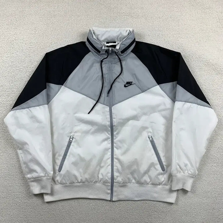 [BUNJANG] Nike Windrunner Jacket - Size L / 나이키 윈드러너 바람막이 자켓