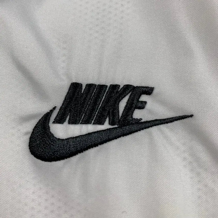 [BUNJANG] Nike Windrunner Jacket - Size L / 나이키 윈드러너 바람막이 자켓