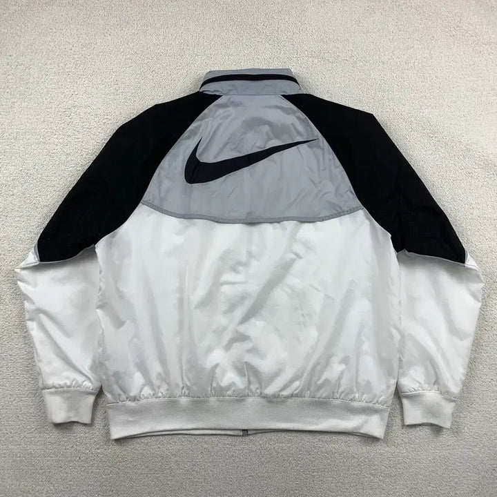 [BUNJANG] Nike Windrunner Jacket - Size L / 나이키 윈드러너 바람막이 자켓