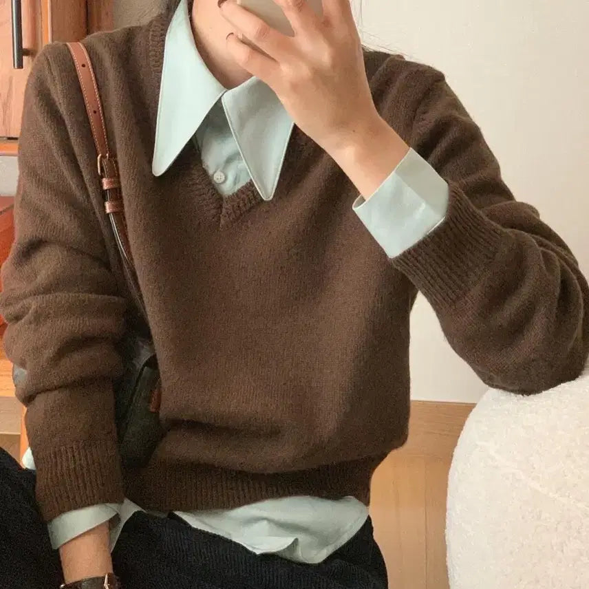 [BUNJANG] BTS V Brown V-Neck Knit / 브이넥 니트(브라운)