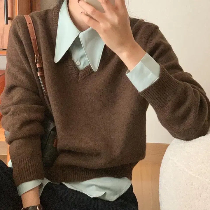 [BUNJANG] BTS V Brown V-Neck Knit / 브이넥 니트(브라운)
