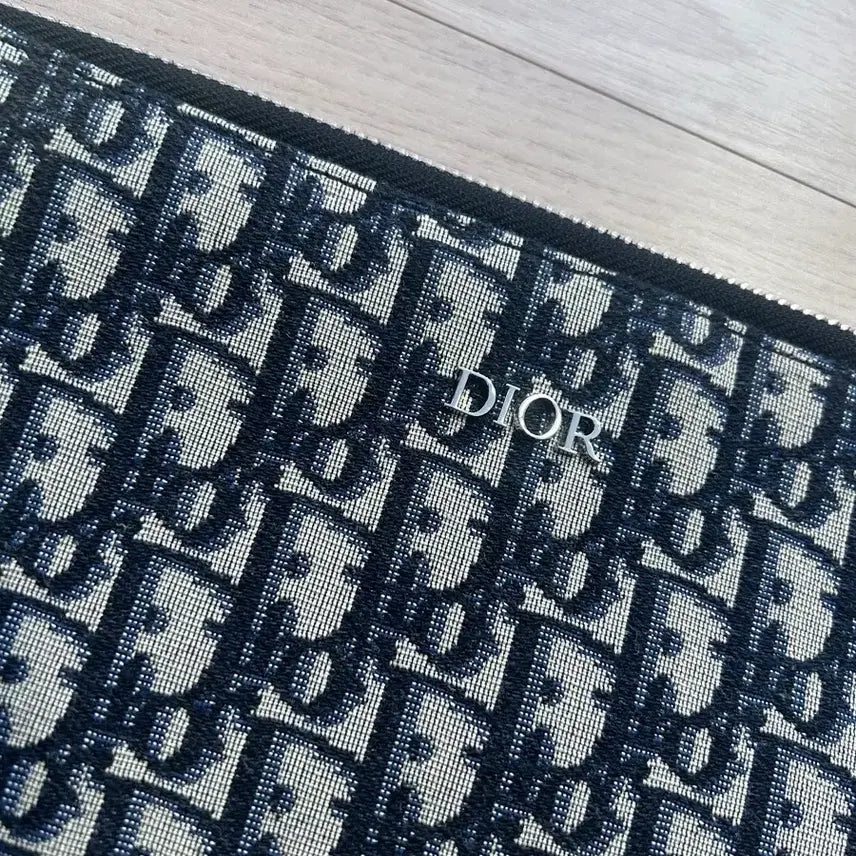 [BUNJANG] Dior Oblique Pouch with Strap / 디올 오블리크 파우치 지갑 스트랩 포함