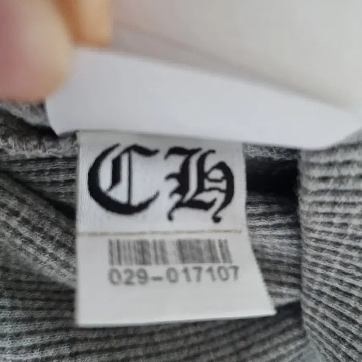 [BUNJANG] Chrome Hearts Henley Neck Gray / [L] 크롬하츠 레더패치 헨리넥 그레이