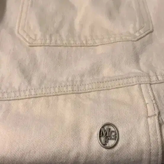 [BUNJANG] Marithe Stitch Point Pocket Denim Dress Ecru S / 마리떼  스티치 포인트 포켓 데님 원피스 에크루 s