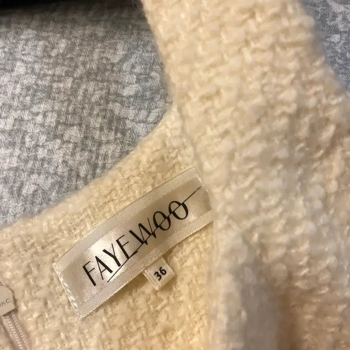 [BUNJANG] Fayewoo Tweed Bustier Sleeveless Dress / 페이우 fayewoo 트위드 원피스 뷔스티에 나시 서예지 서지혜 민소매