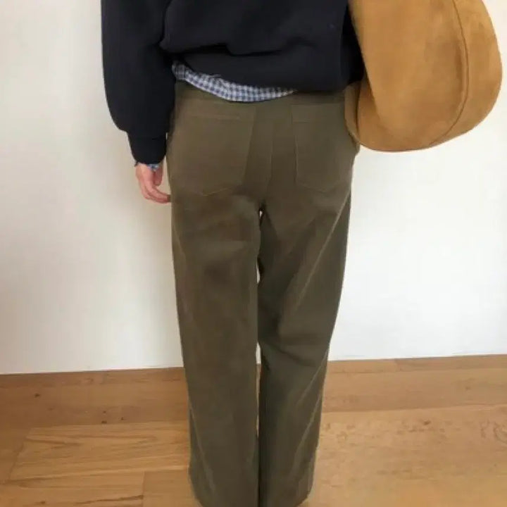 [BUNJANG] Peach Fleece Pants (Khaki, M) / 피치 기모 팬츠(카키, M)
