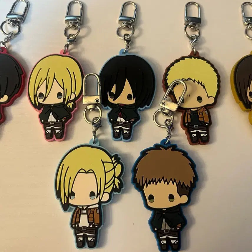 [BUNJANG] Attack on Titan Keyring Bundle Set / 진격의거인 키링 일괄판매