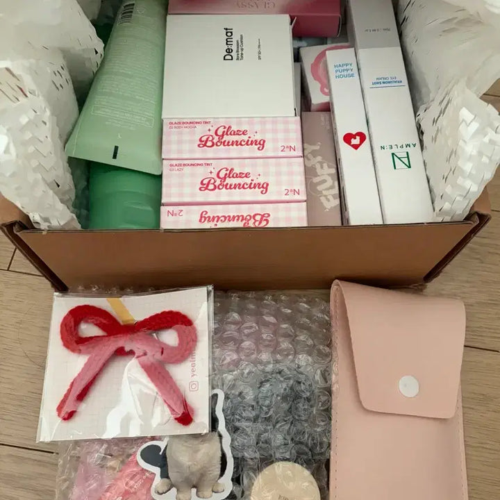 [BUNJANG] Cosmetics Beauty Box Bundle Set / 화장품 뷰티 박스 일괄 세트 쿠션 틴트 치크 헤어 등등