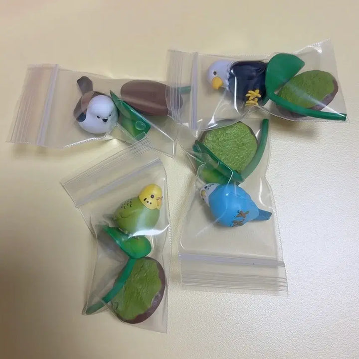 [BUNJANG] Mascot Figure Bundle Set / 캡슐토이 비가 그치기를 기다리는 마스코트 피규어 가챠 일괄