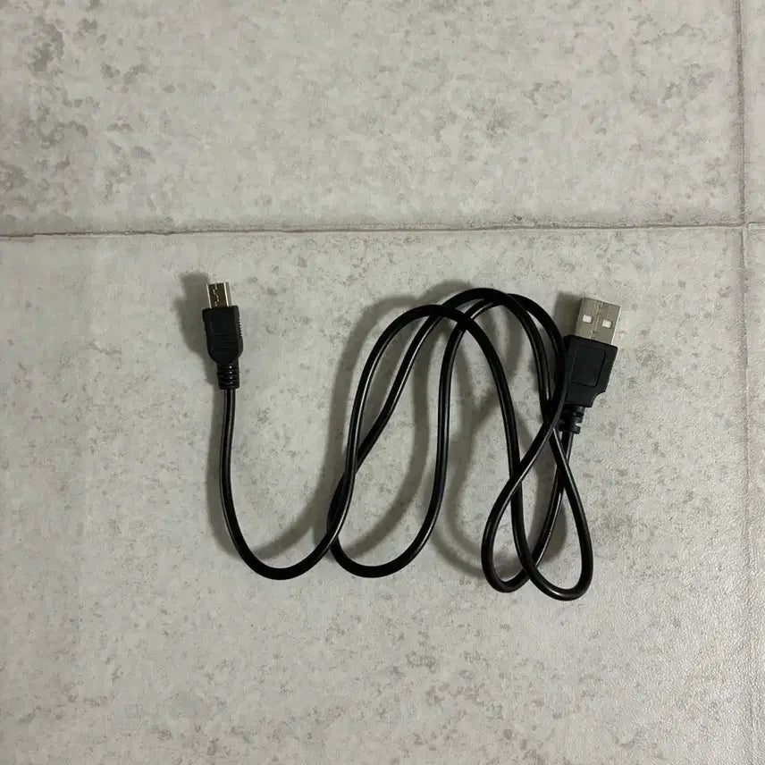 [BUNJANG] Texas Instruments TI-84 Plus CE Calculator / 텍사스 TI-84 Plus CE 공학용 계산기