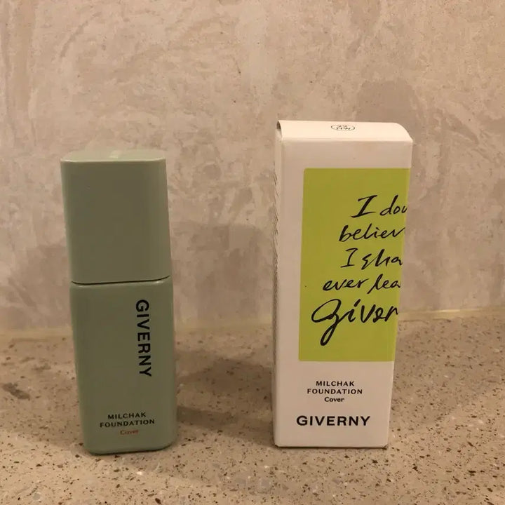 [BUNJANG] MAC All That Glitters Eyeshadow + Giverny Foundation Bundle / 맥 아이섀도우 올댓글리터스, 지베르니 밀착 커버 파운데이션 일괄 팝니다.