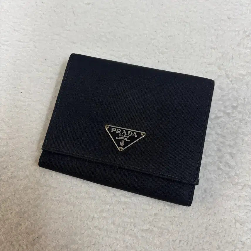 [BUNJANG] Prada Nylon Bifold Wallet / 프라다 나일론 반지갑