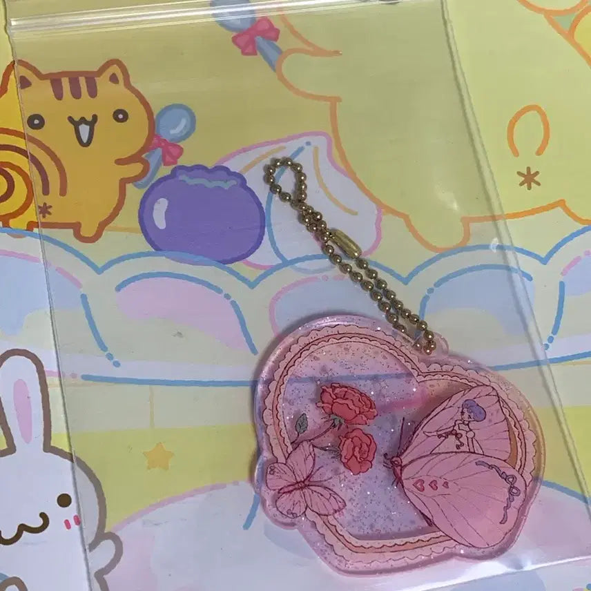 [BUNJANG] Milky Heart Creamy Mina Baby Sio Collaboration Keyring / 밀키하트 크리미미나 베이비시오 콜라보 키링