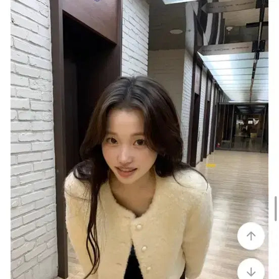 [BUNJANG] Young &amp; Rich Boucle Jacket / 영앤리치 베이부클 자켓